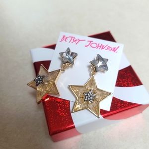 BETSEY JOHNSON bright star earring set